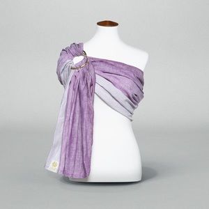 LILLEbaby Eternal Love ring sling